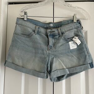 Old navy women’s shorts - light blue